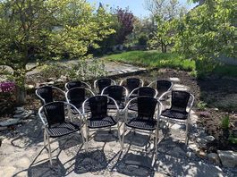 12 Terrassenstühle / Gartenstühle Alu schwarzes Geflecht