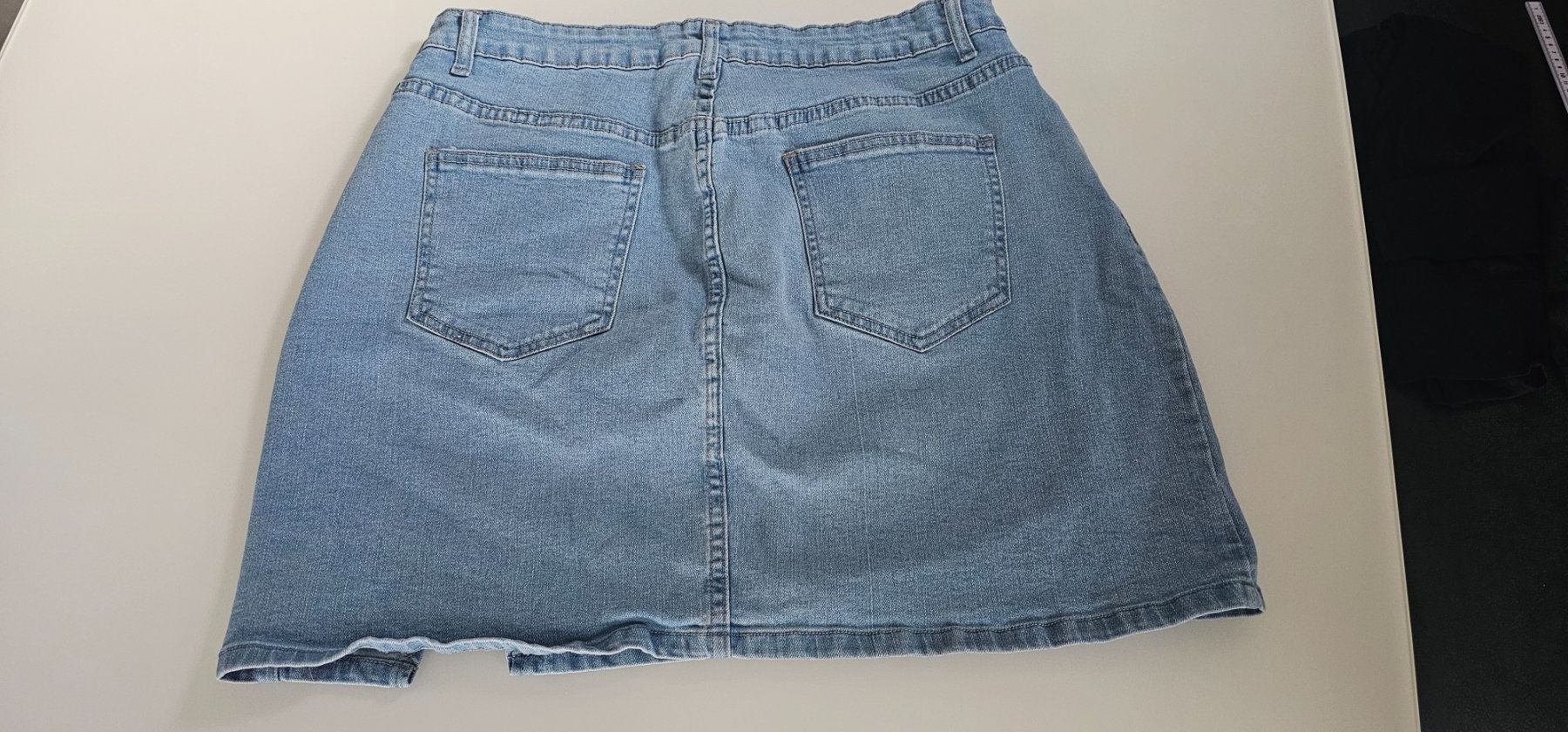 Gonne: Coole Jeansrock in hellblau, Gr. L – Usato da Azmoos venduto da Jadejo 2