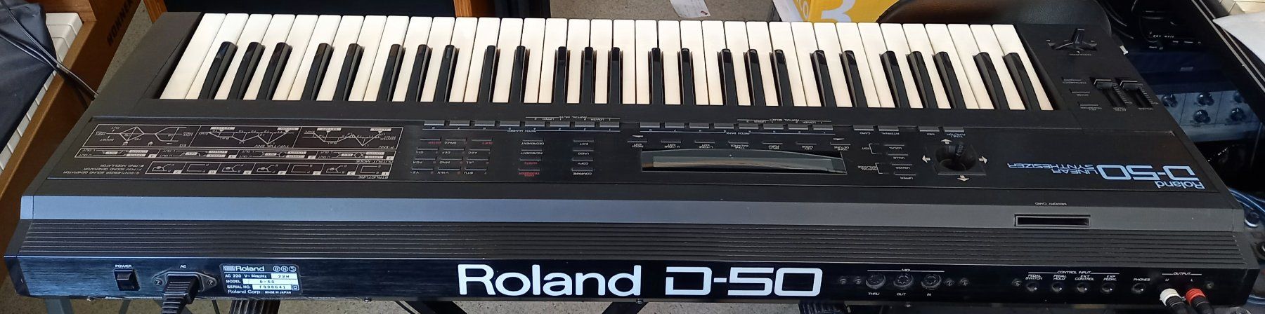 Roland Strumenti musicali: Roland D-50 Synthesizer + PG-1000 Programmer + RAM Card – Usato da Luzern venduto da garlicia 1