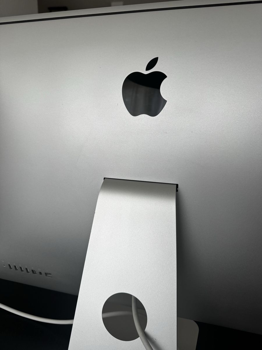 Apple PCs: iMac 27-inch, 2009 – D'occasion à Adlikon b.Regensdf par arm_9m89 2