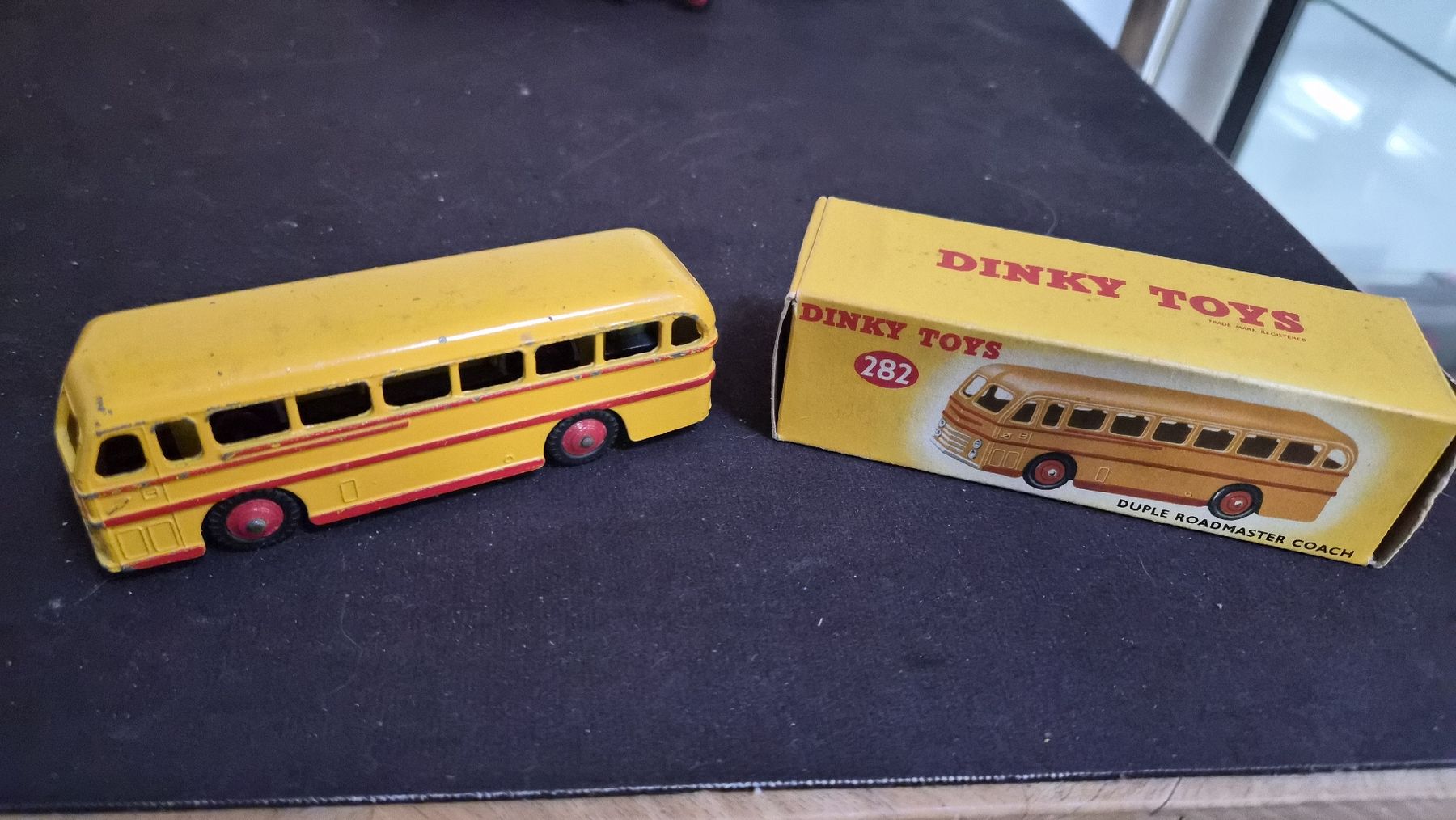 Dinky Toys Modellautos: dinky toys Bus  – Gebraucht aus Sihlwald von Blaumeisli45 4