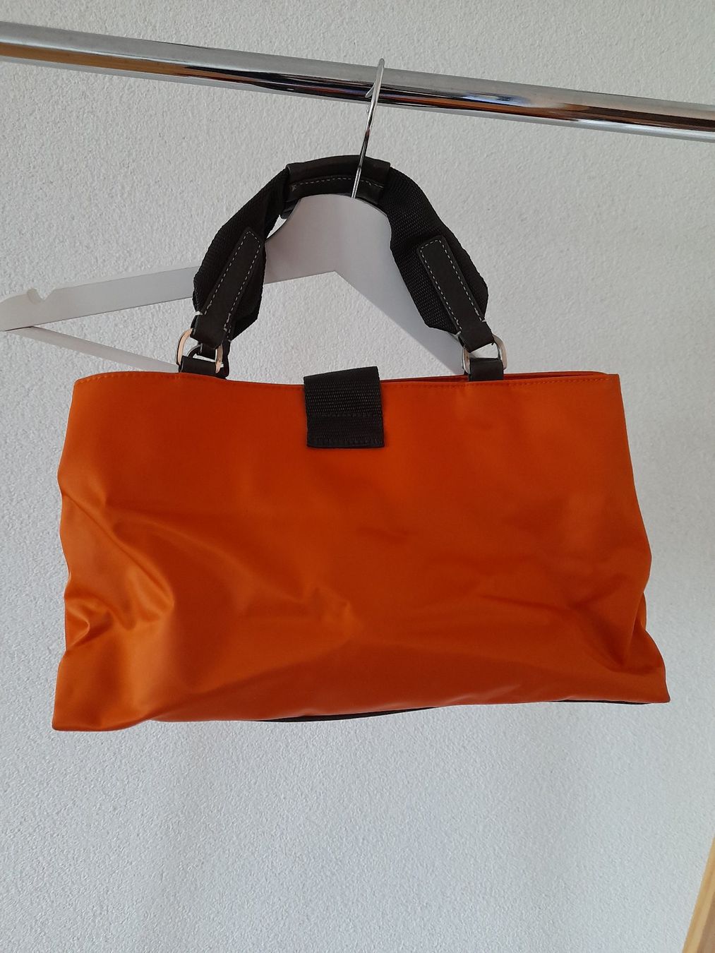 Borse da donna: Sac orange Mondani – Usato da Mont-sur-Lausanne venduto da Pioutch 1