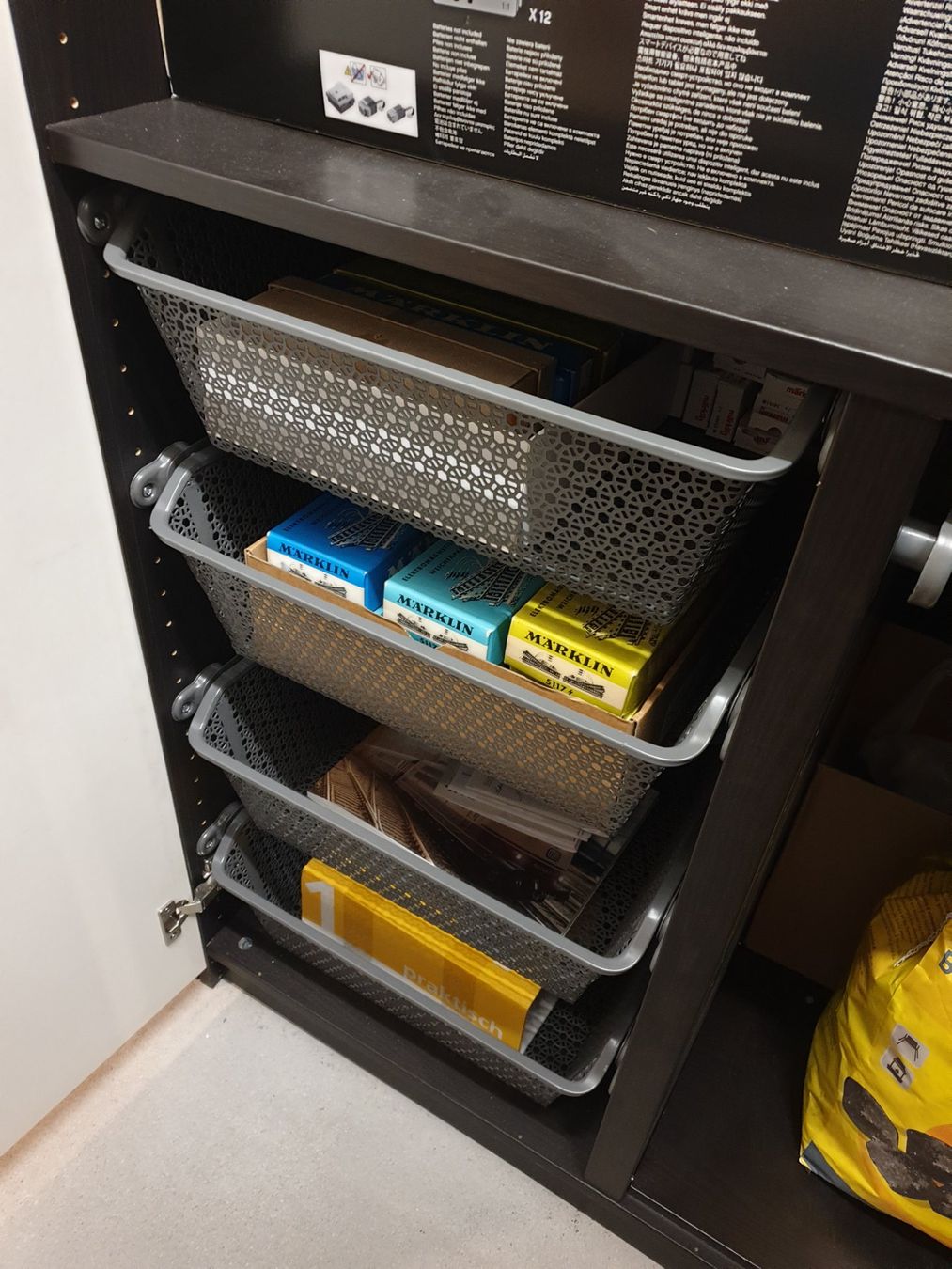 Schränke: Kleiderschrank – Gebraucht aus Müntschemier von immer_vollgas 3