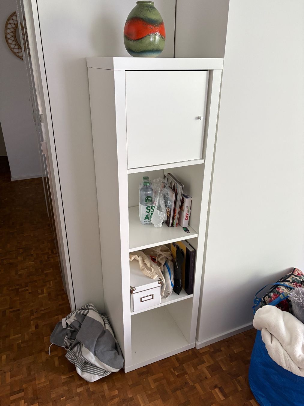 Ikea Regale: Weißes Regal neuwertig – Gebraucht aus Basel von lau_xdq2 1