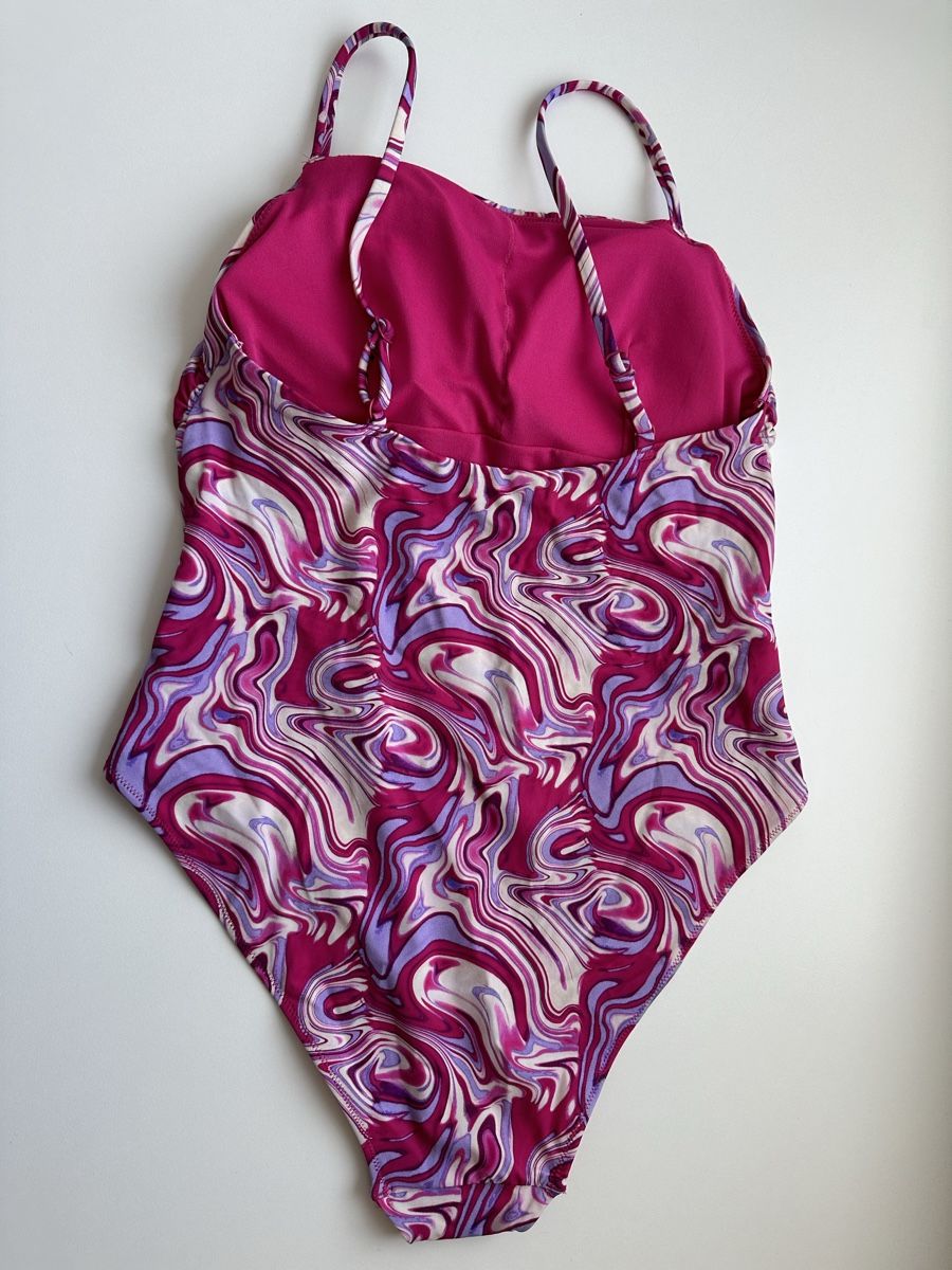 Costumi da bagno & Bikini: CLOCKHOUSE Badeanzug - wattiert - gemuster! Gr. L – Usato da Davos Dorf venduto da Wullemuus 1