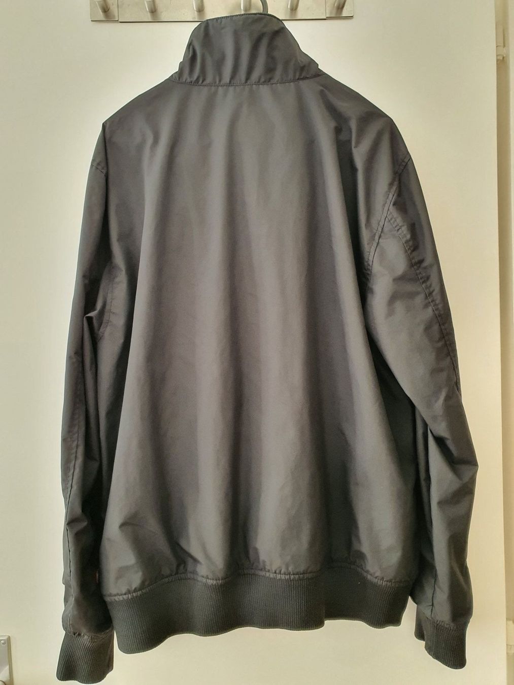 Mäntel: Manteau noir O'Neill – Gebraucht aus Genève von ant_5hwp 1