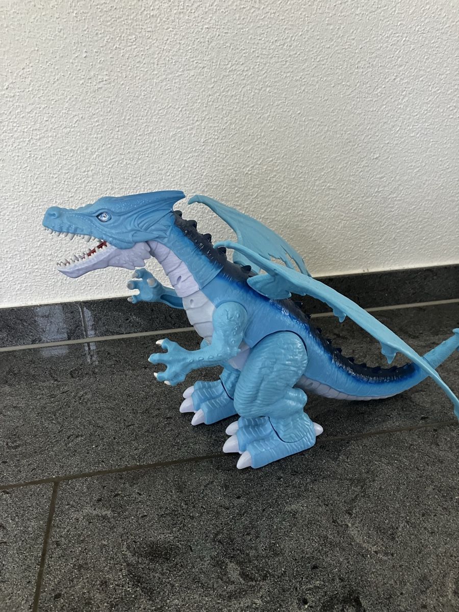 Giocattoli: Laufender Drache blau – Usato da Buchrain venduto da tan_97r5 1