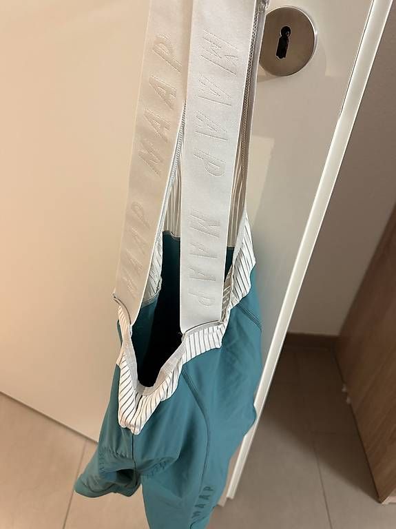 Pantaloni: Velohose – Usato da Bühler venduto da dal_zvt5 1