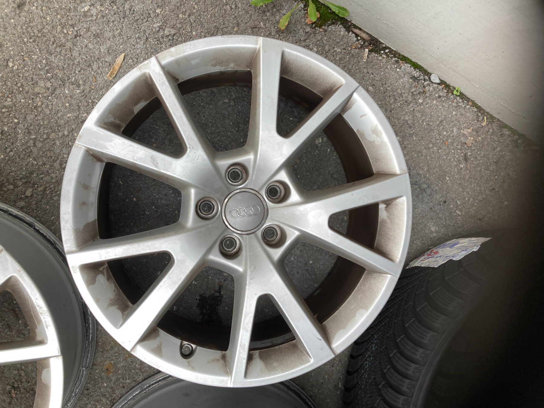 Audi Felgen: Audi A6 Alufelgen 460071498 – Gebraucht aus Cham von WB2223 2