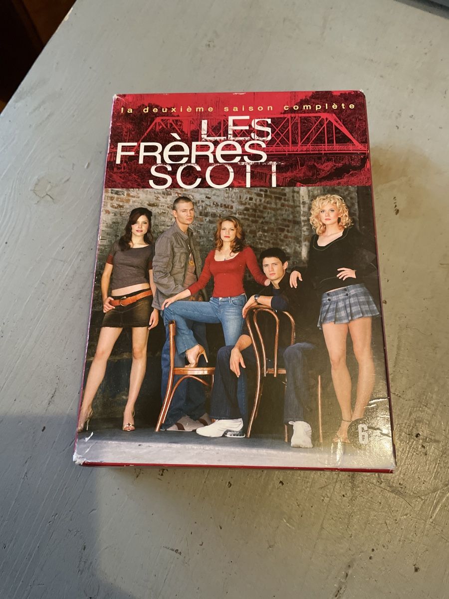 Tutti i DVDs: DVD les frères Scott saison 2  – Usato da moudon venduto da faucheur2