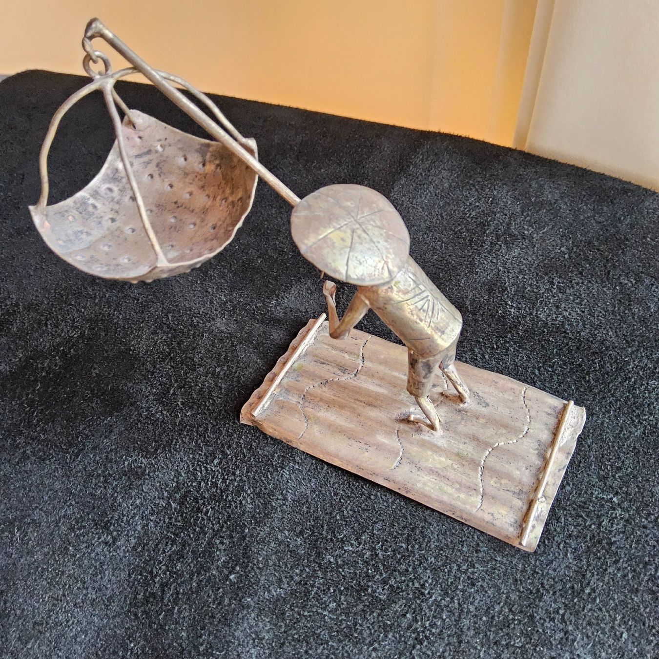 Statuette: Blechfigur Fischer auf Floss, China, Handmade – Usato da Zürich venduto da helsan 5