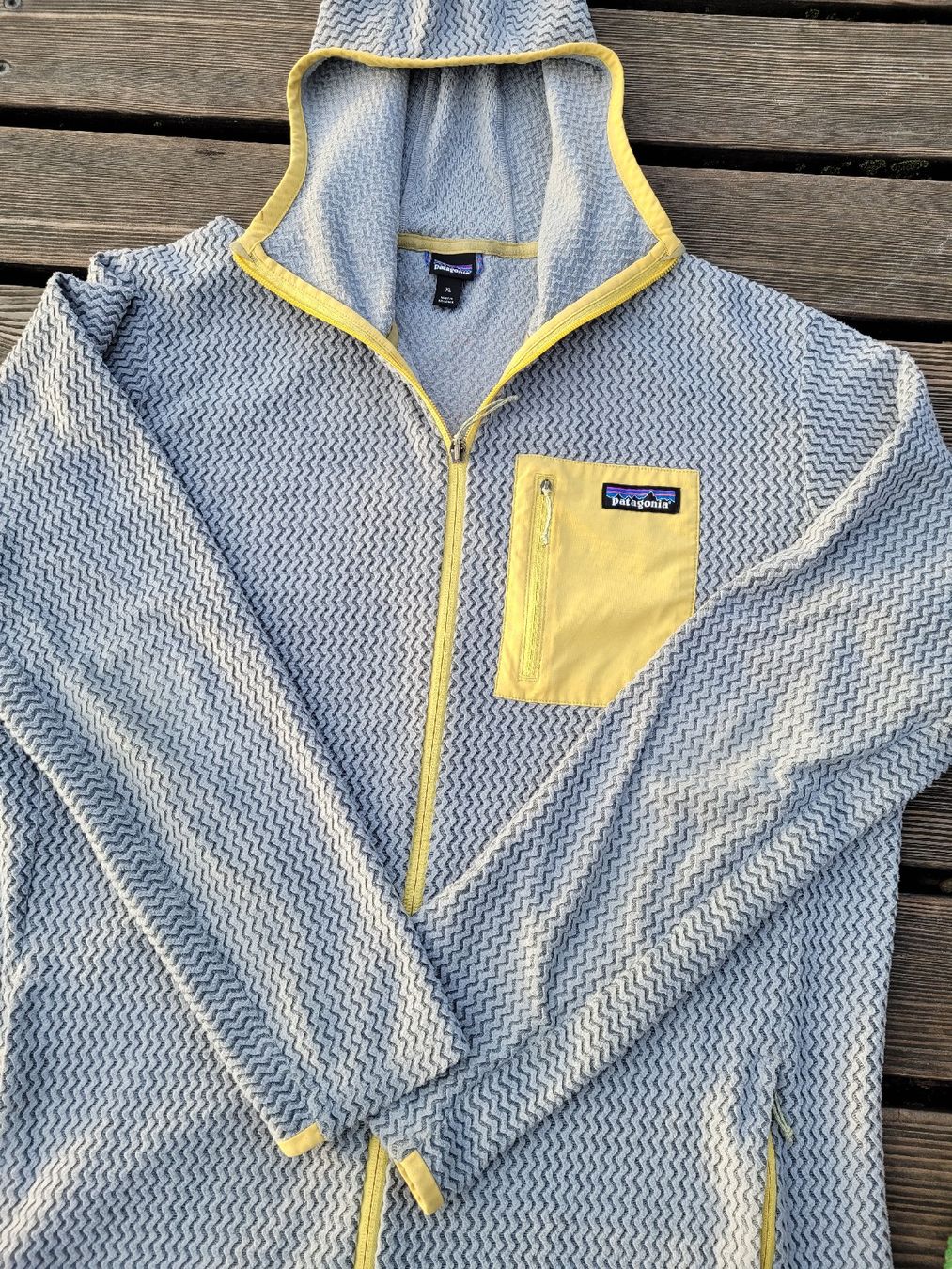 Patagonia Maglioni & Felpe: Patagonia R1 Air – Nuovo (secondo la descrizione) da Zürich venduto da Loboso 7