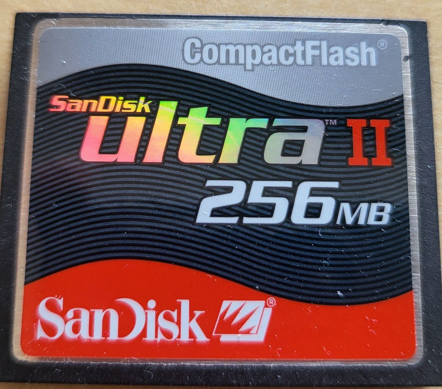 Sandisk Speicherkarten: Sandisk Ultra II 256MB CompactFlash memory card – Gebraucht aus Geneve von
