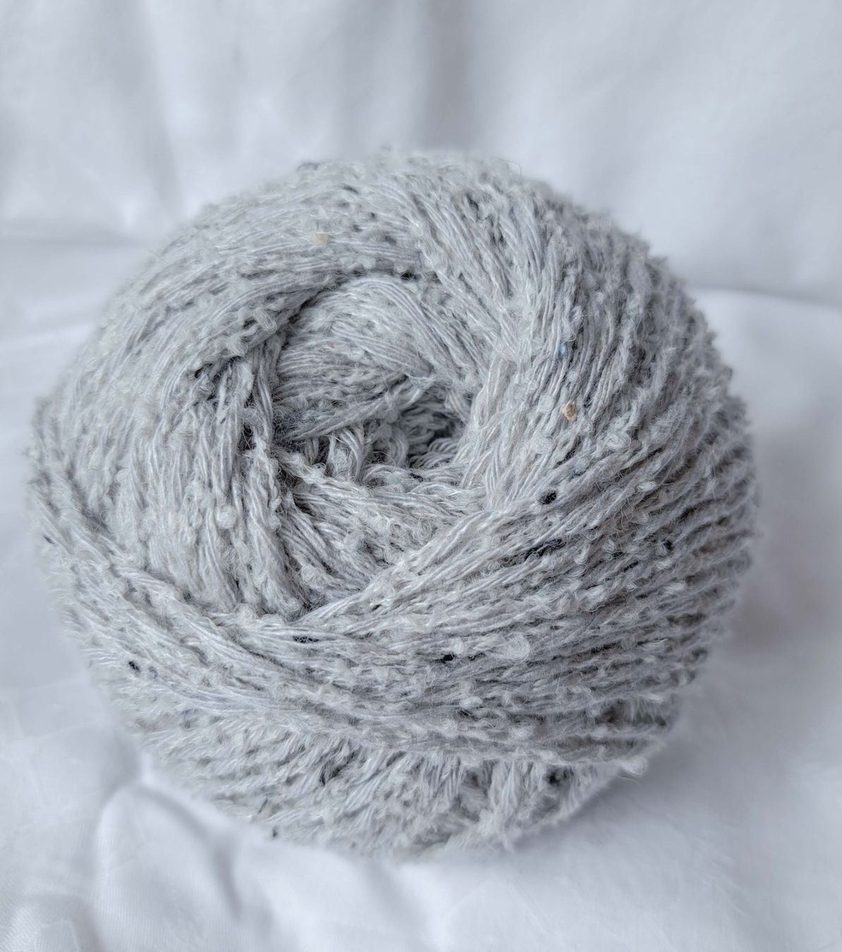 Lana: 575 g Wolle, hellgrau – Nuovo e nell'imballaggio originale da Basel venduto da Sweet-Yarns01