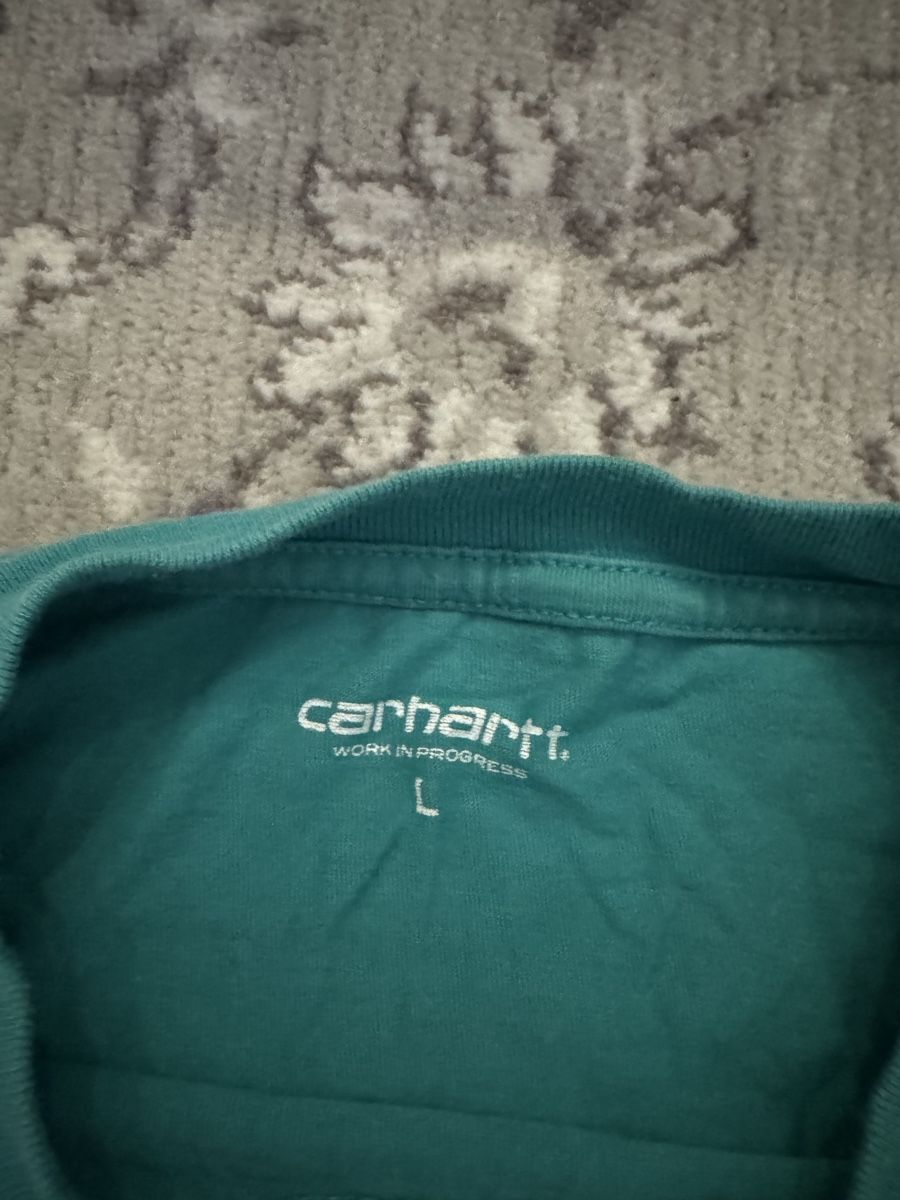 Carhartt T-shirt: Carhartt Tshirt – Usato da Schaan venduto da kri_tsw8 3