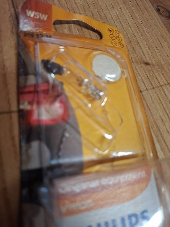 Lampade: Ampoules – Nuovo e nell'imballaggio originale da La Praz venduto da dom_zb5c