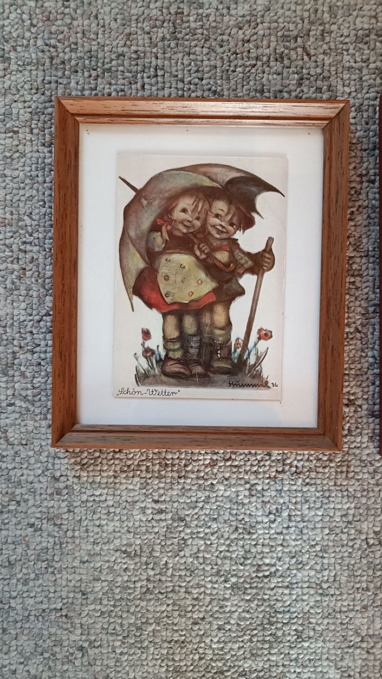 Posters & Illustrations: 2 Hummel Bilder gerahmt – D'occasion à Belp par selinez123 1