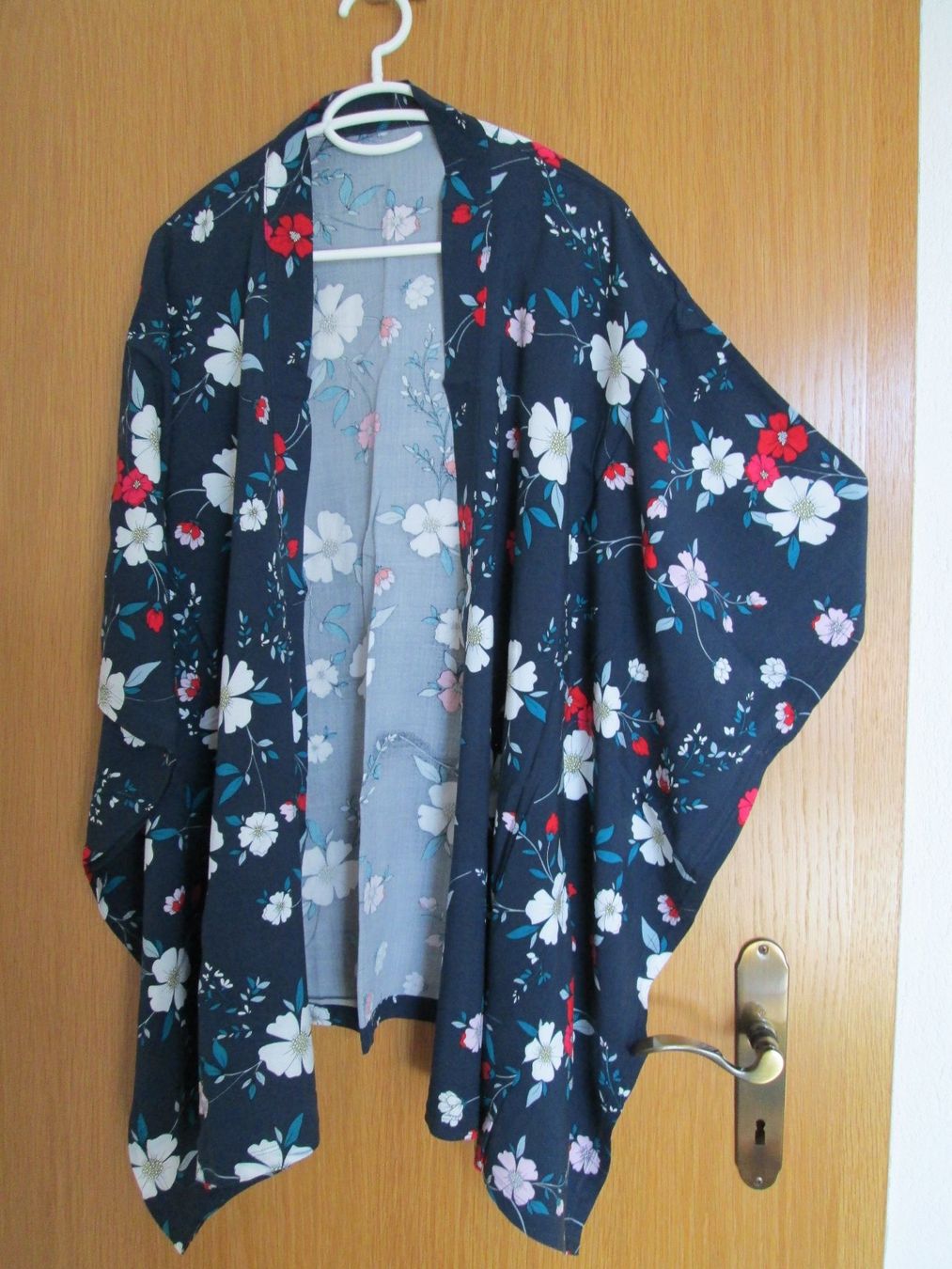 Kimono: Strand Kimono – Usato da Movelier venduto da ddomenika