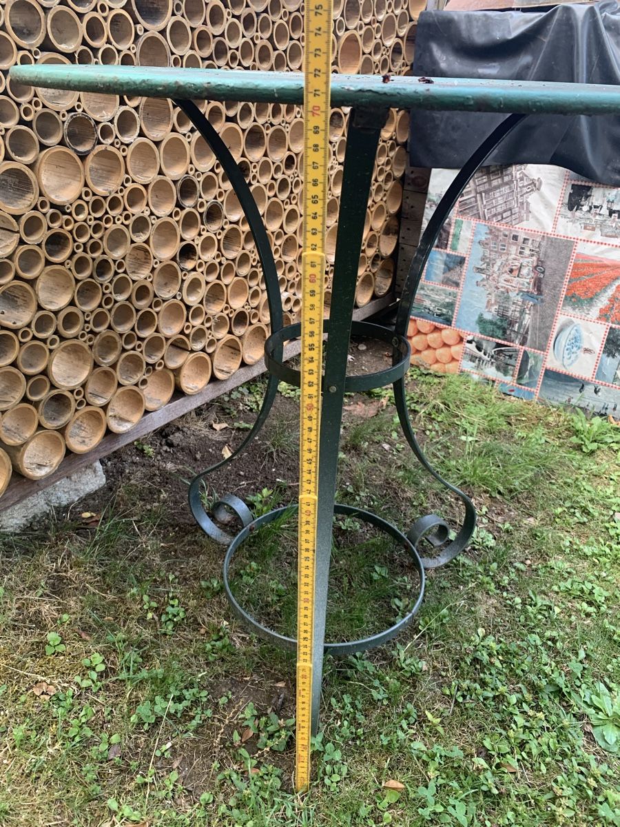 Tische: Jugendstil Gartentisch rund – Gebraucht aus wallisellen von kadoja 2