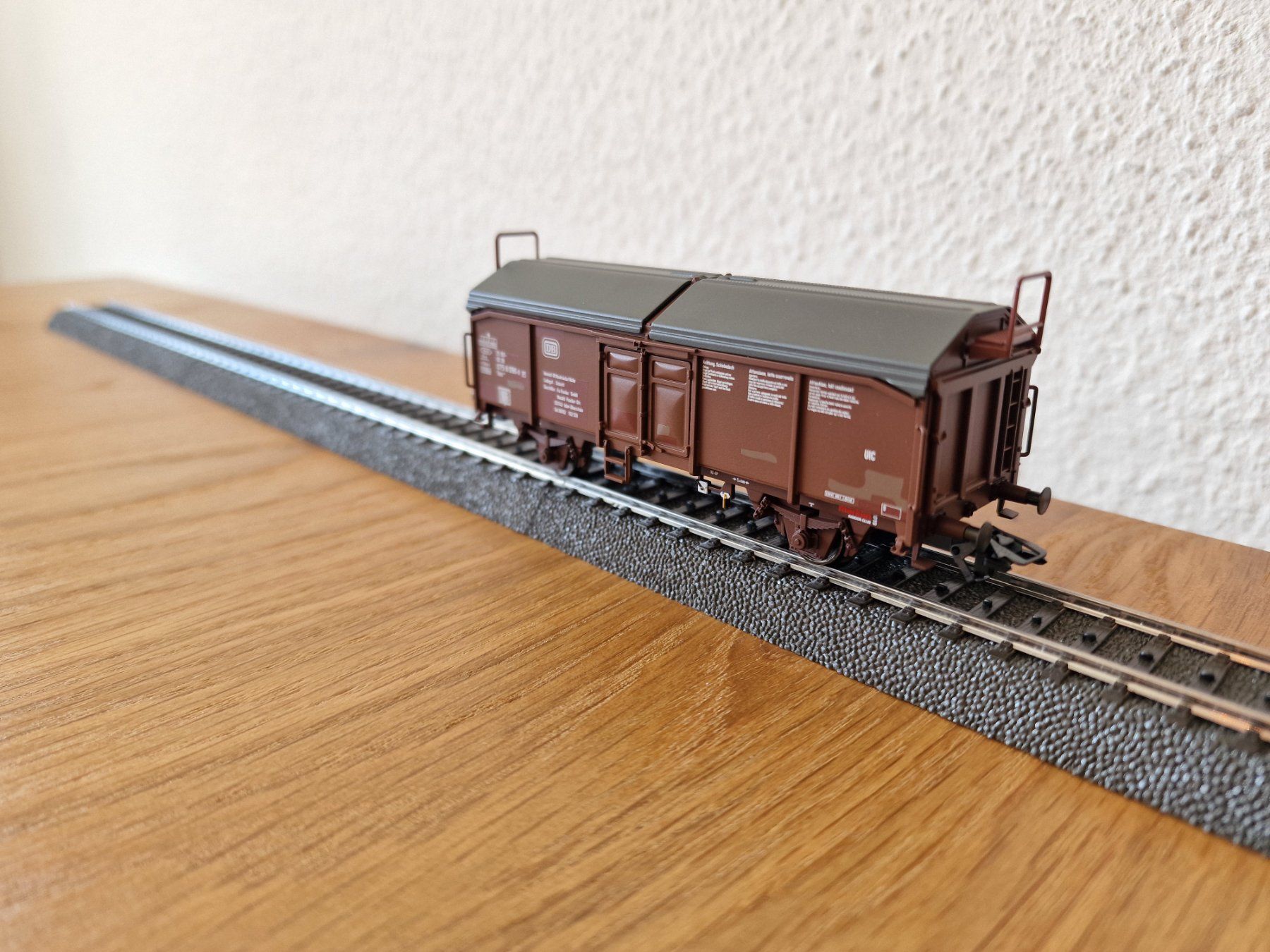 Märklin Modellini di ferrovie: DB Schiebedachwagen H0 – Usato da Matten b. Interlaken venduto da lor_hr9w 2
