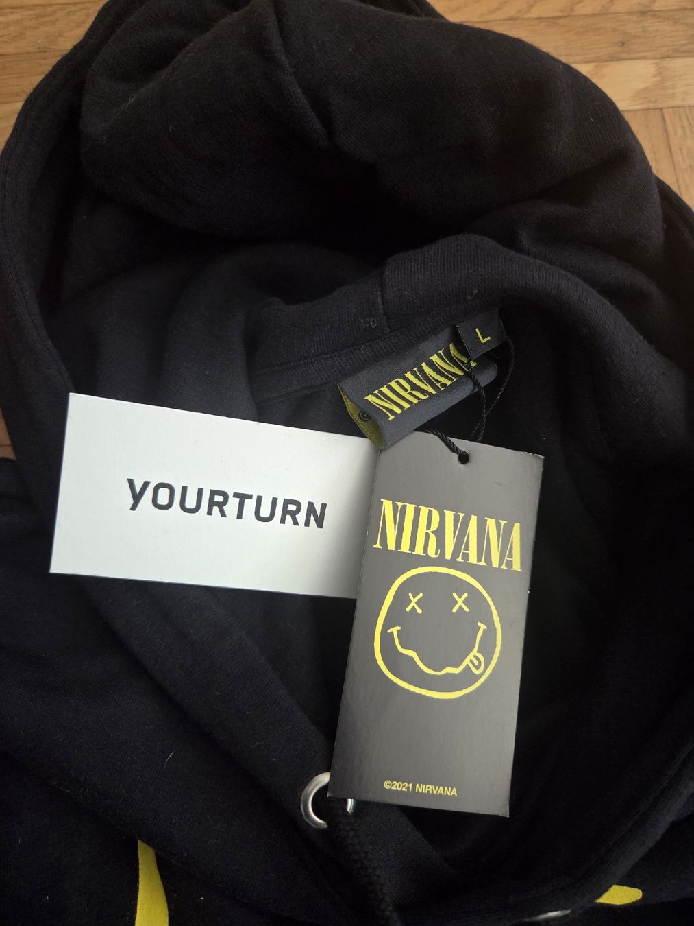 Pullover & Sweatshirts: Nirvana Pullover – Gebraucht aus Zürich von Shiva79 2