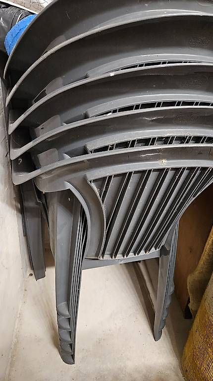 Sedie: 6 Chaises de jardin – Usato da Crissier venduto da mar_vn9b 1