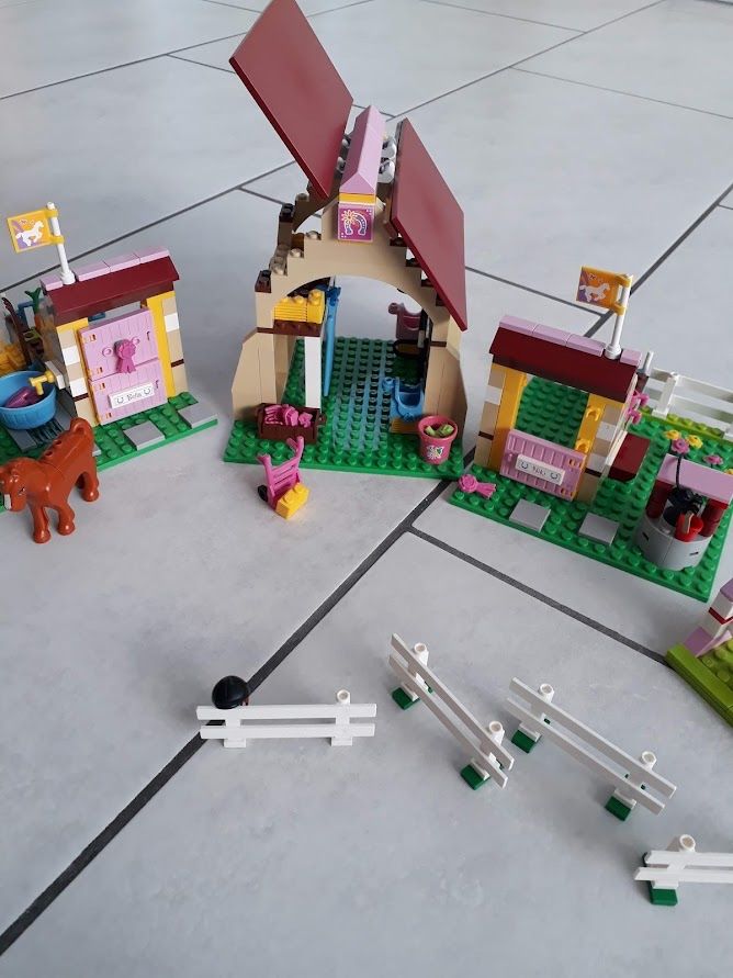Lego Giocattoli: Lego Friends Pferdestall 3189 – Usato da Bürglen UR venduto da iigelti 1