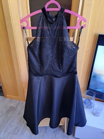 Kleid Spitze Gr 42 Chi Chi London ungetragen