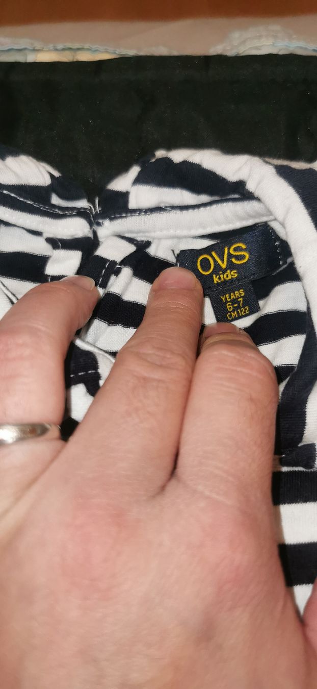 Blusen, T-Shirts & Tops: T-shirt Gr. 116-122 OVS – Gebraucht aus Winterthur von Katyakaterina 1