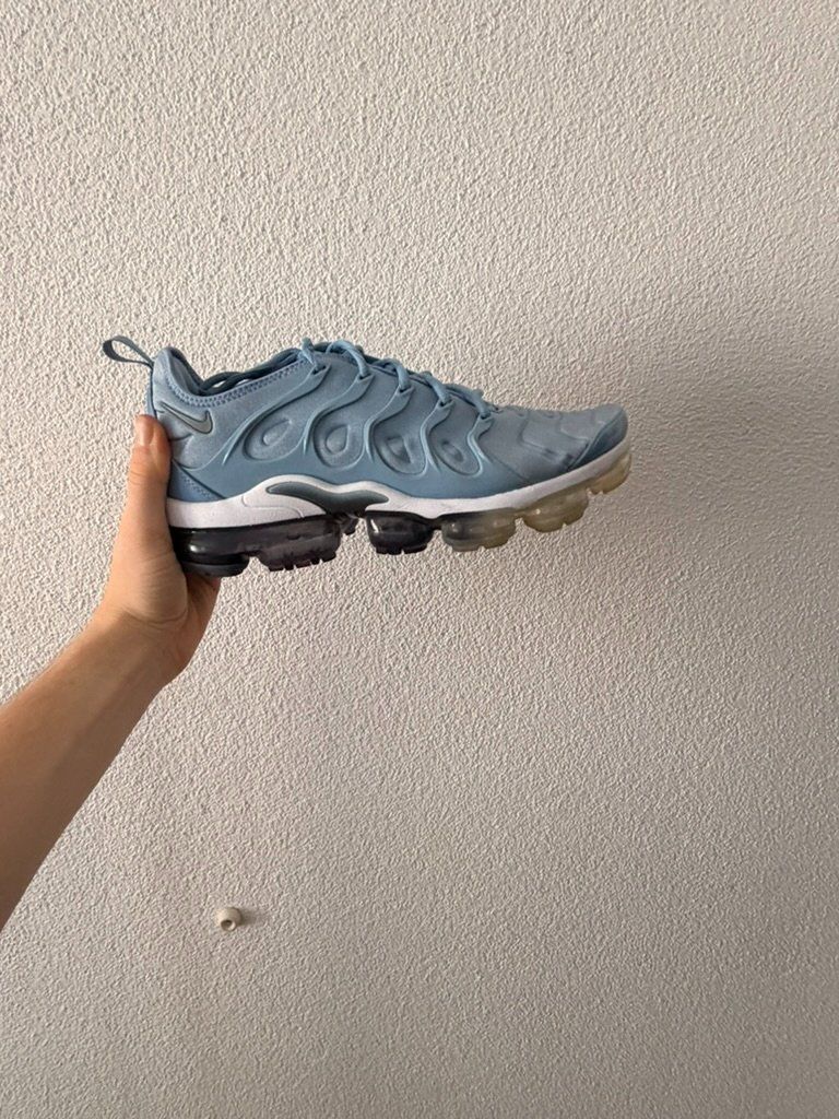 Nike Chaussures garçon: Nike Vapormax Hellblau – D'occasion à Hellbühl par dodo433 1