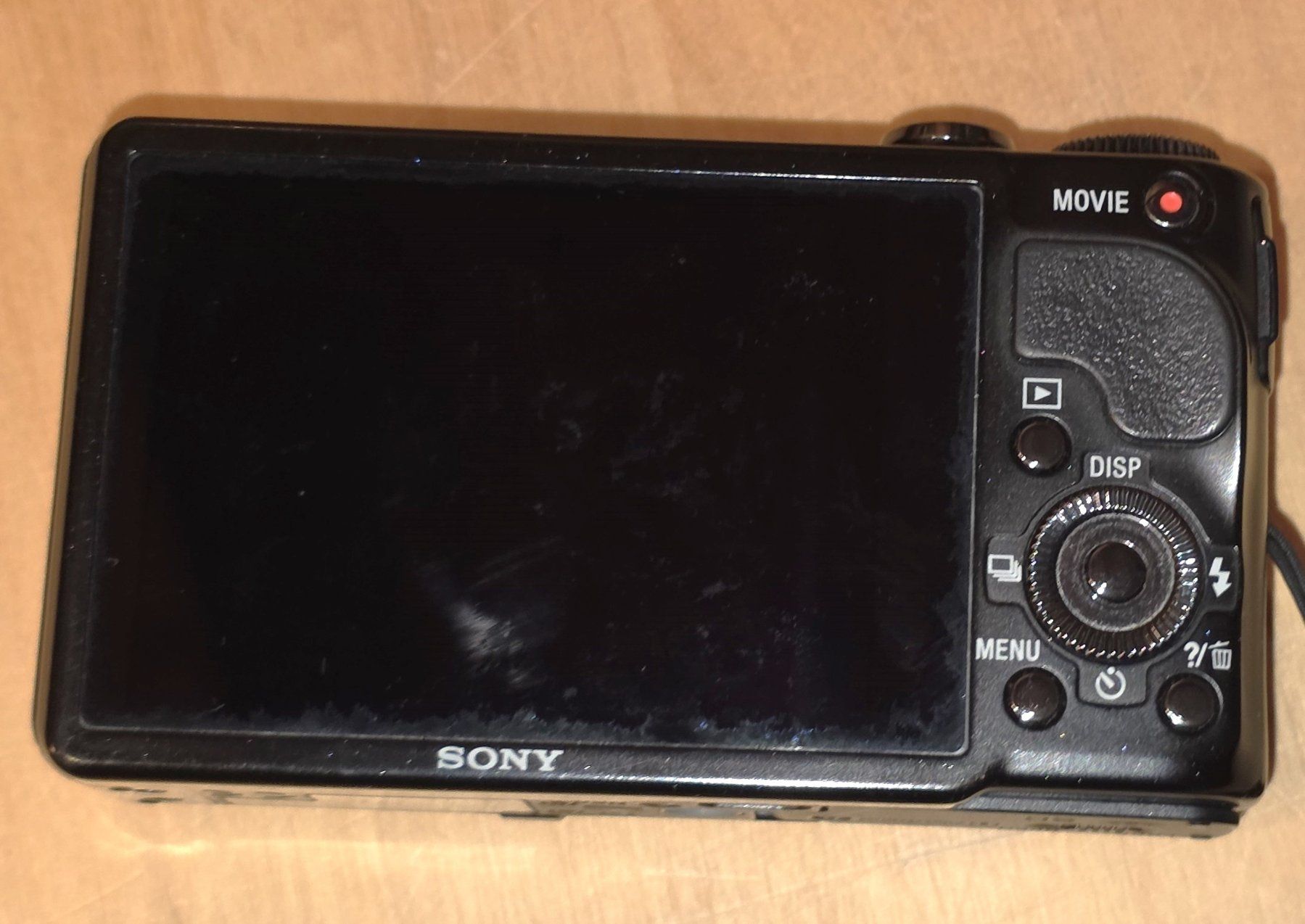 Sony Fotocamera: Sony DSC-HX9V – Usato da Filzbach venduto da Cschufi 2