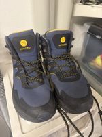 Wanderschuhe 46 Nord Softshell blau gelb Vibram Sohle