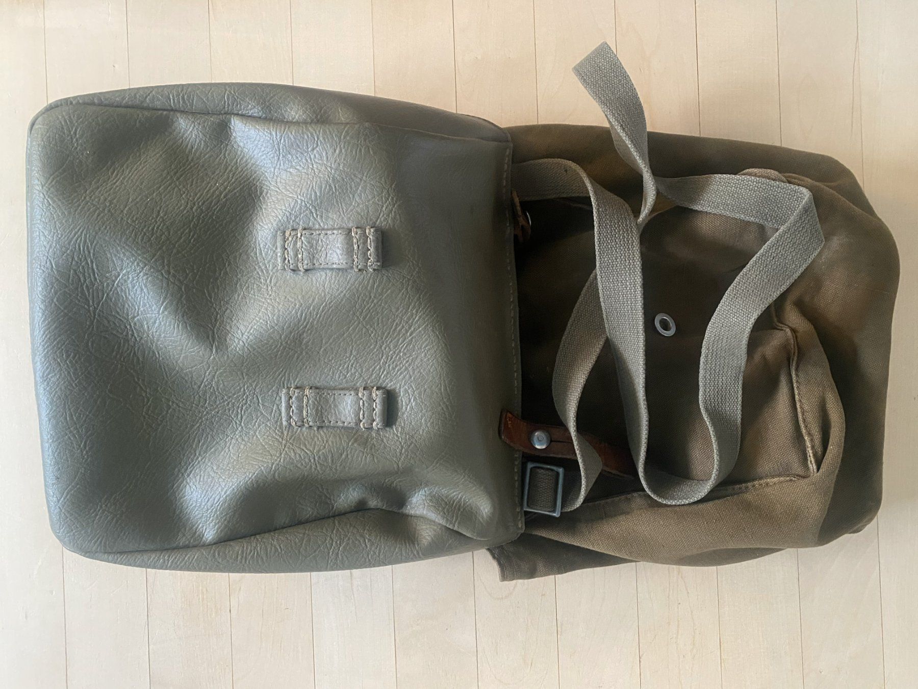 Schweizer Armee Borse: Original Schweizer Armee Brotsack inkl. Inhalt – Usato da Bern venduto da riobubbas 2