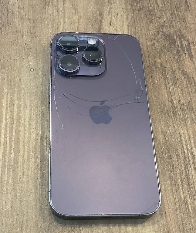 Apple Telefoni cellulari / Smartphones: iPhone 14 Pro 128GB Dunkellila / Deep Purple – Usato da Geuensee venduto da Simon1122 1