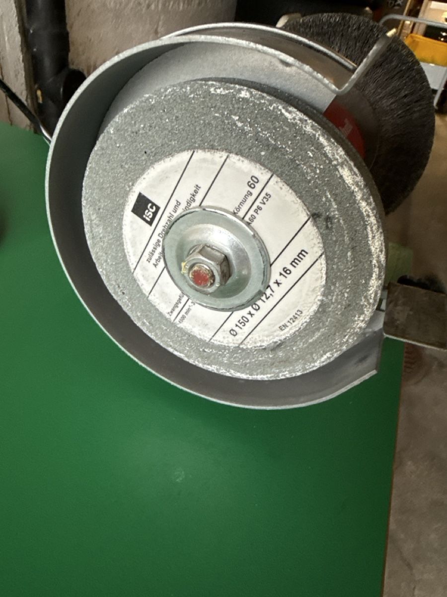 Einhell Schleifen & Polieren: Doppelschleifer Einhell TH-BG 150 mit Drahtbürste gebraucht – Gebraucht aus Effretikon von ahus 1