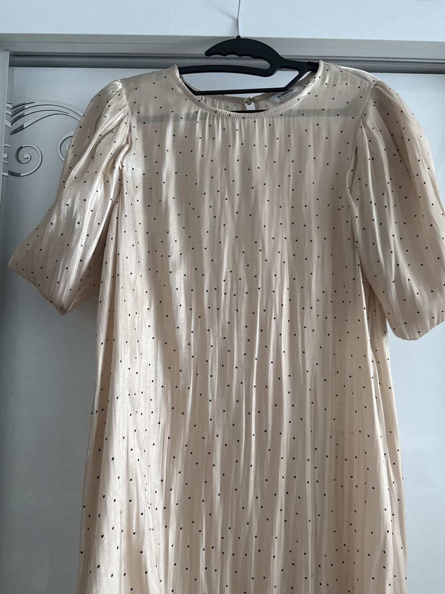 Vestiti: b.young Satinkleid Gr.36 – Usato da Winkel venduto da _OachKatzerl_ 1