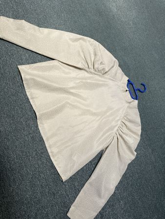Damen Bluse beigefarben mit Struktur 