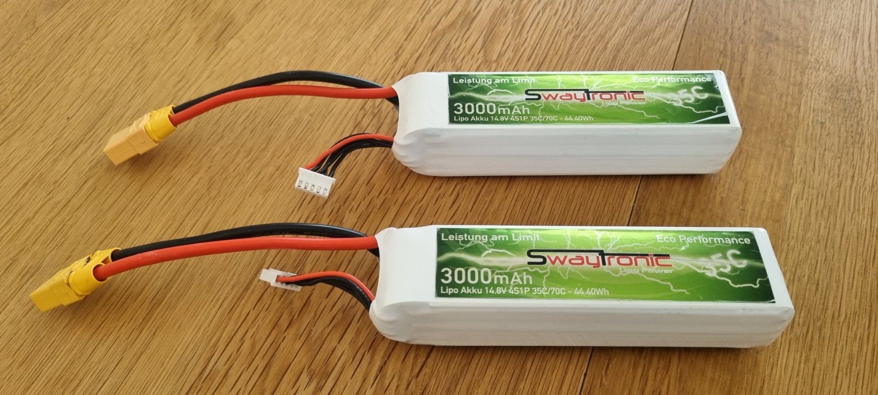 Swaytronic Batterie, Caricabatterie & Alimentatori: 2 Lipo Swaytronic 4s 3000mAh – Usato da Pfeffikon LU venduto da Andy1969