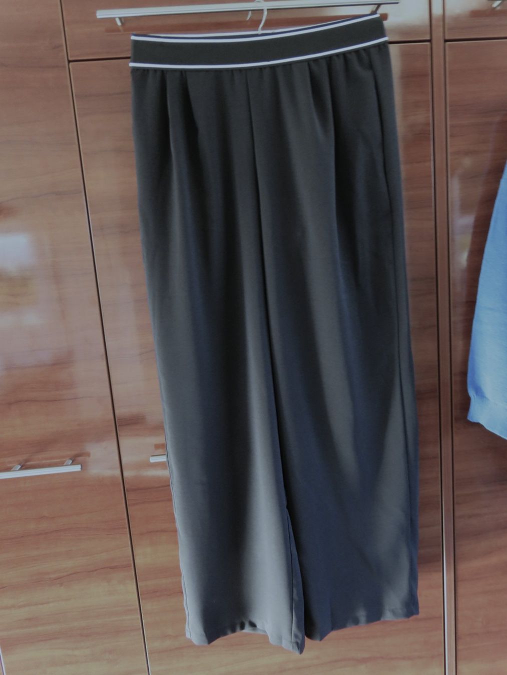 Pantaloni: NEUE HOSE Gr. S – Nuovo e nell'imballaggio originale da Lachen SZ venduto da portofino01