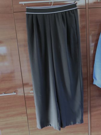 NEUE HOSE Gr. S