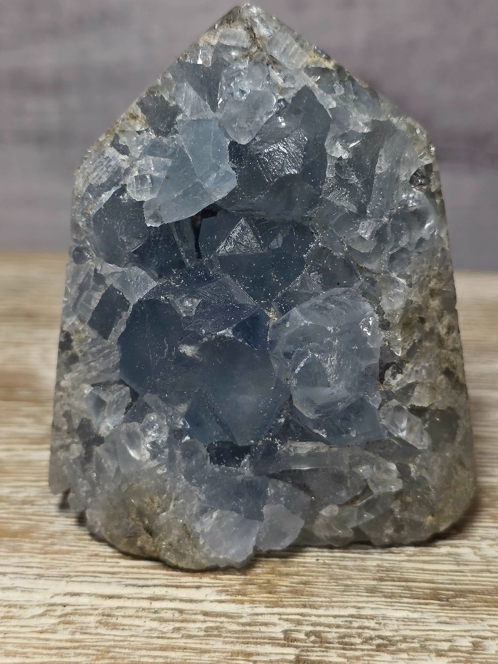 Minerali & Pietre curative: Celestit Stufe 312g – Nuovo e nell'imballaggio originale da Matzingen venduto da Shay_Crystalz