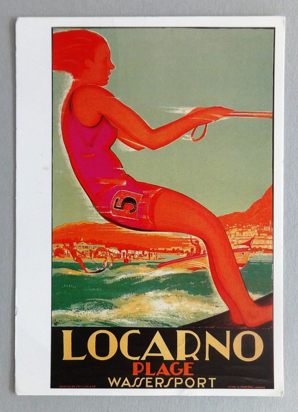 Ansichtskarten: Plakat Locarno Plage – Defekt aus Fétigny von Billy2miny