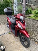 Honda Vision 110 Roller, Top Zustand, JG 2017, Rot