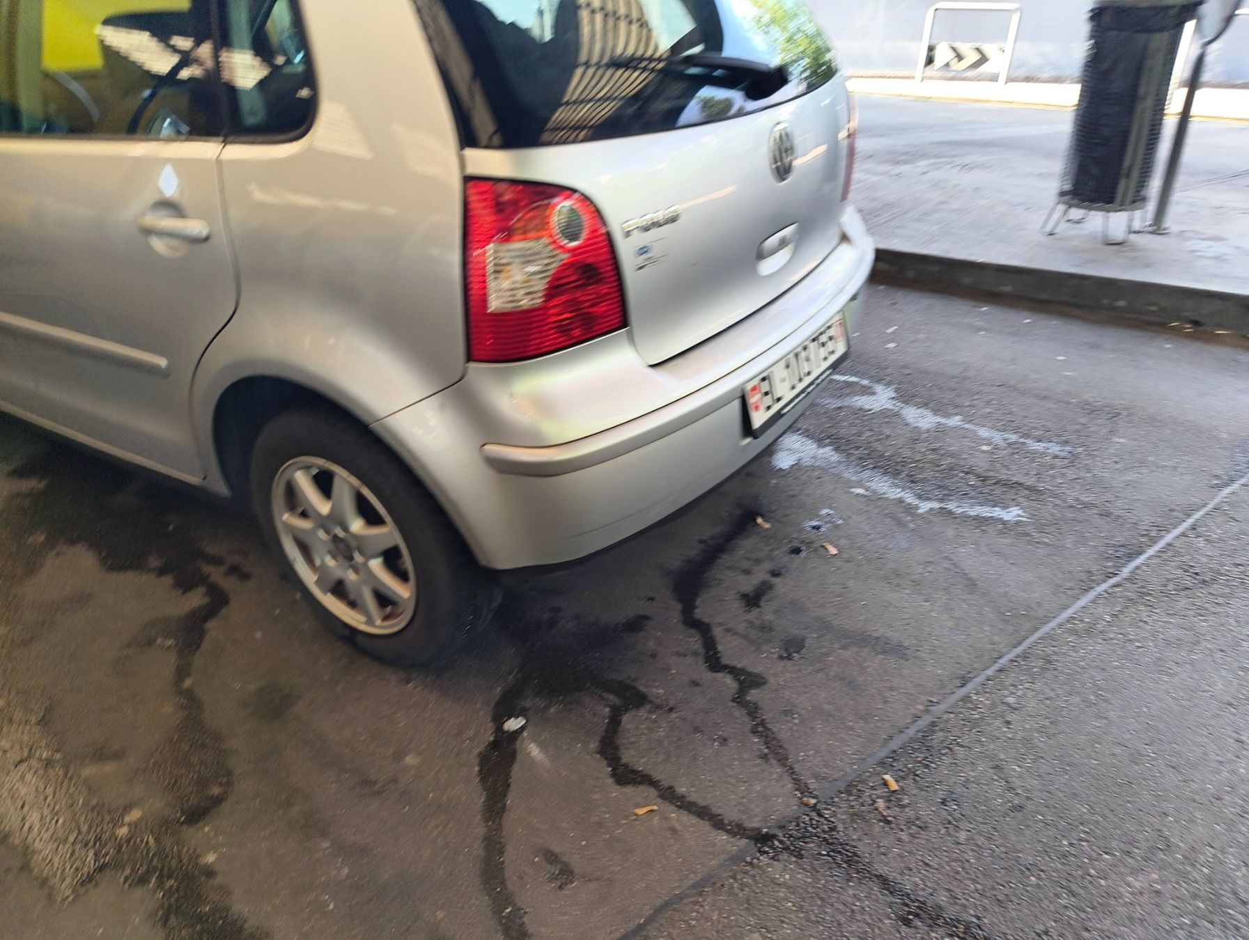 VW Automobili: VW Polo, silber – Usato da Liestal venduto da mar_s5kb 2