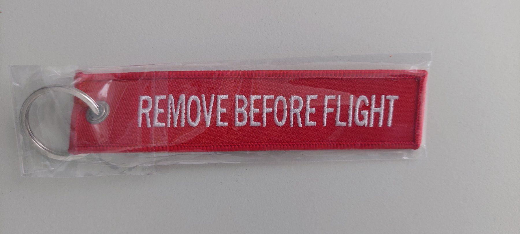 Schlüsselanhänger & - bänder: Rega Schlüsselanhänger "Remove Before Flight" – Neu und originalverpackt aus Wil SG von ram_c5j2 1