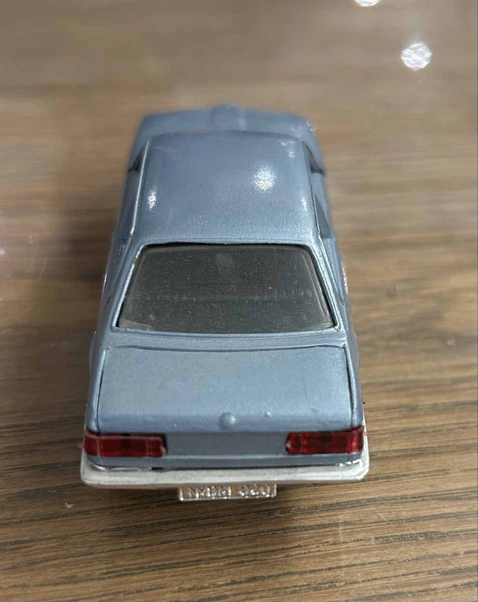 BMW Modellini d'auto: BMW serie 3 1/43 – Usato da Baar nendaz venduto da min_n5tw 1