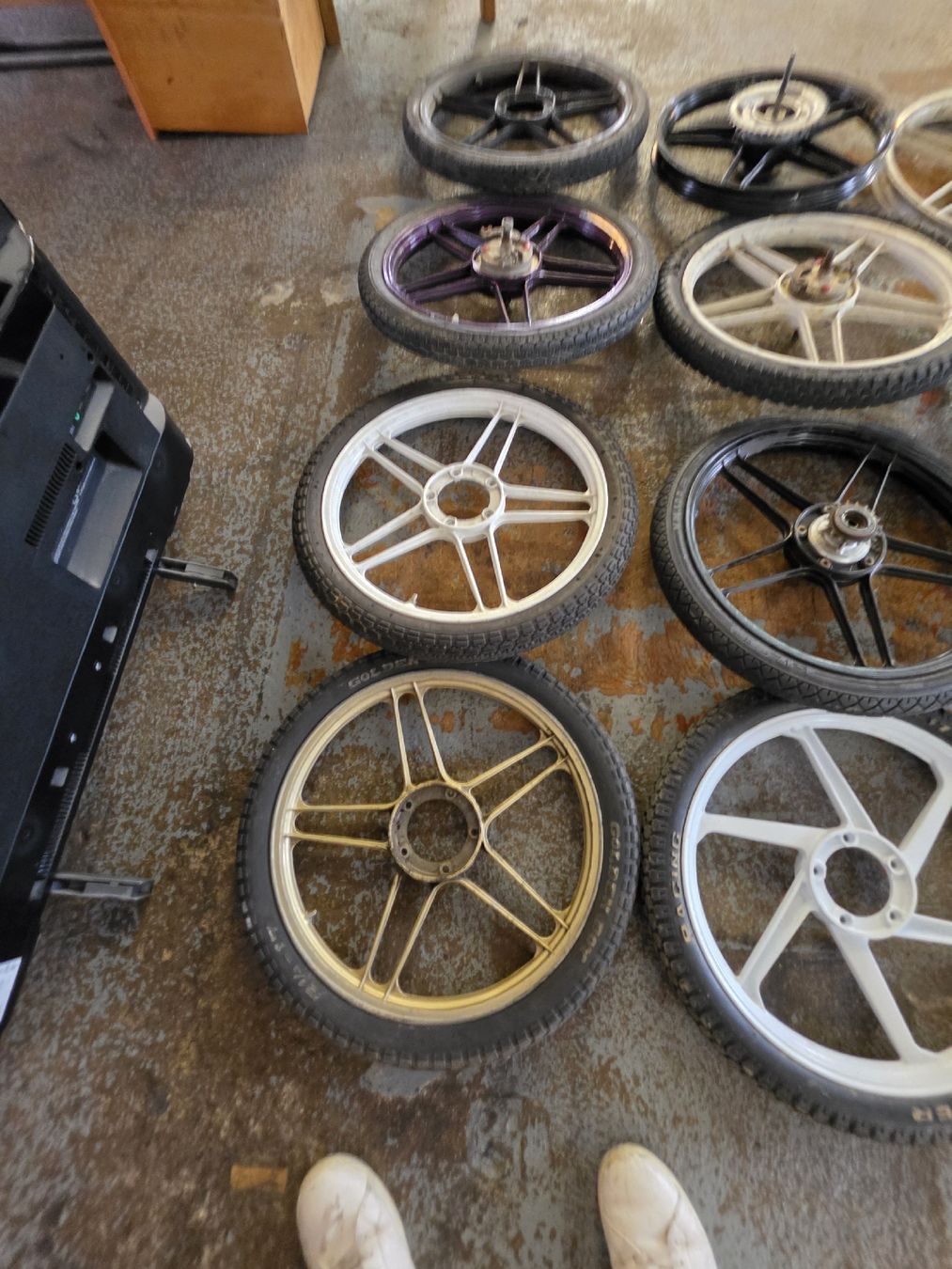 Parti ricambio per ciclomotori: Diverse Puch Räder Radsatz Felgen – Usato da Lenggenwil venduto da Opc_Power 1