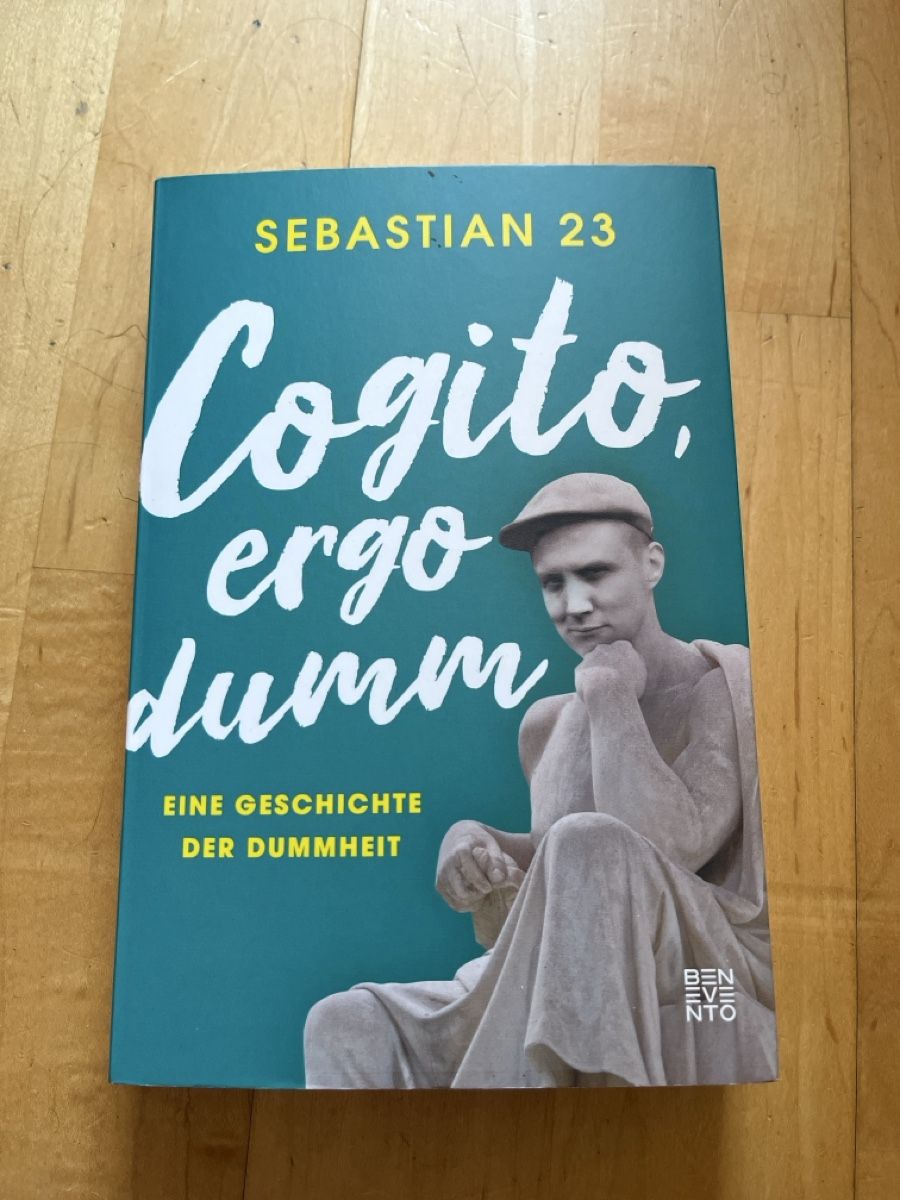 Libri: Sebastian 23 - Cogito, ergo dumm – Nuovo (secondo la descrizione) da Zürich venduto da Fusselduese