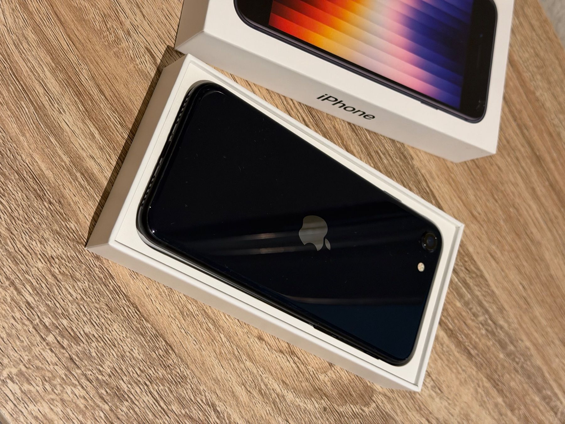 Apple Portables: iPhone SE 3. Generation 128 gb – D'occasion à Luzern par Marccoll 1