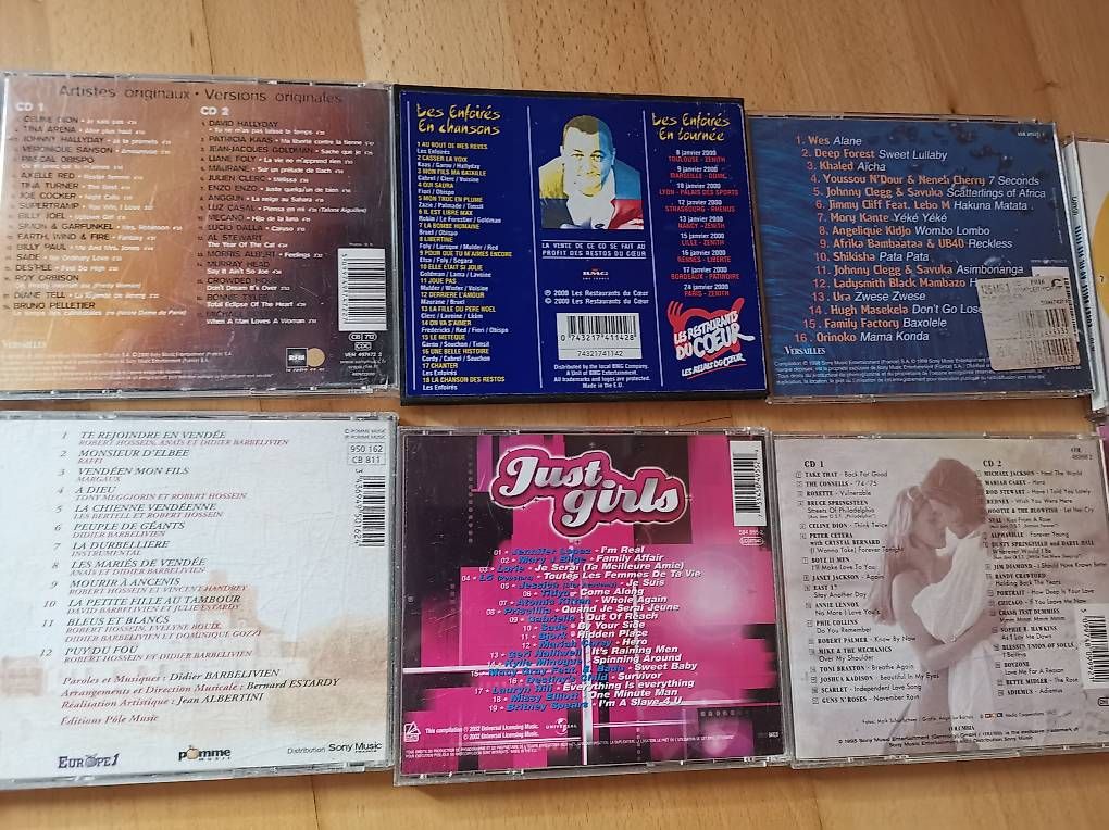 CD: Cd divers  – Usato da La Corbaz venduto da Emma22cj 2